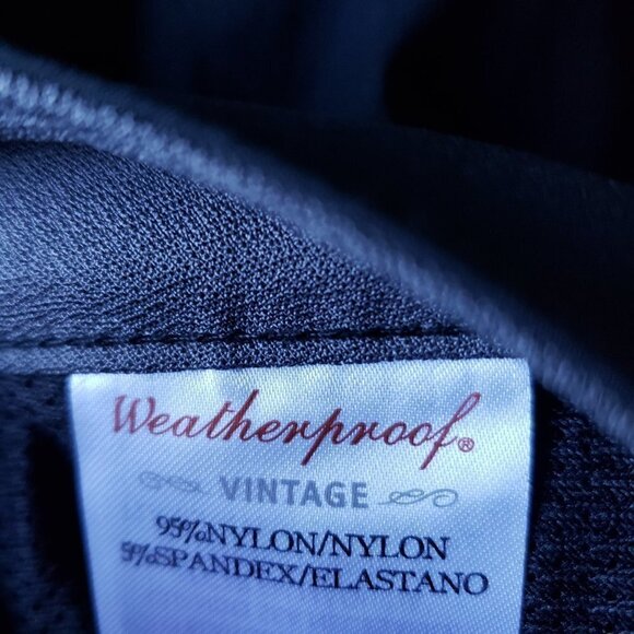 NWT - Weatherproof Vintage Packable Trail Hybrid Short - Size 40 - Picture 7 of 9